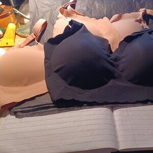 3 Pcs. Wireless Cami Bras with Lifting and No Bulge